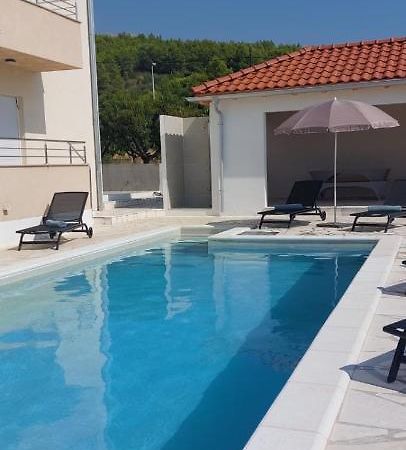 Villa Ana Perfect For Families With Kids And Groups,House With Heated Pool 포드스트라나 외부 사진