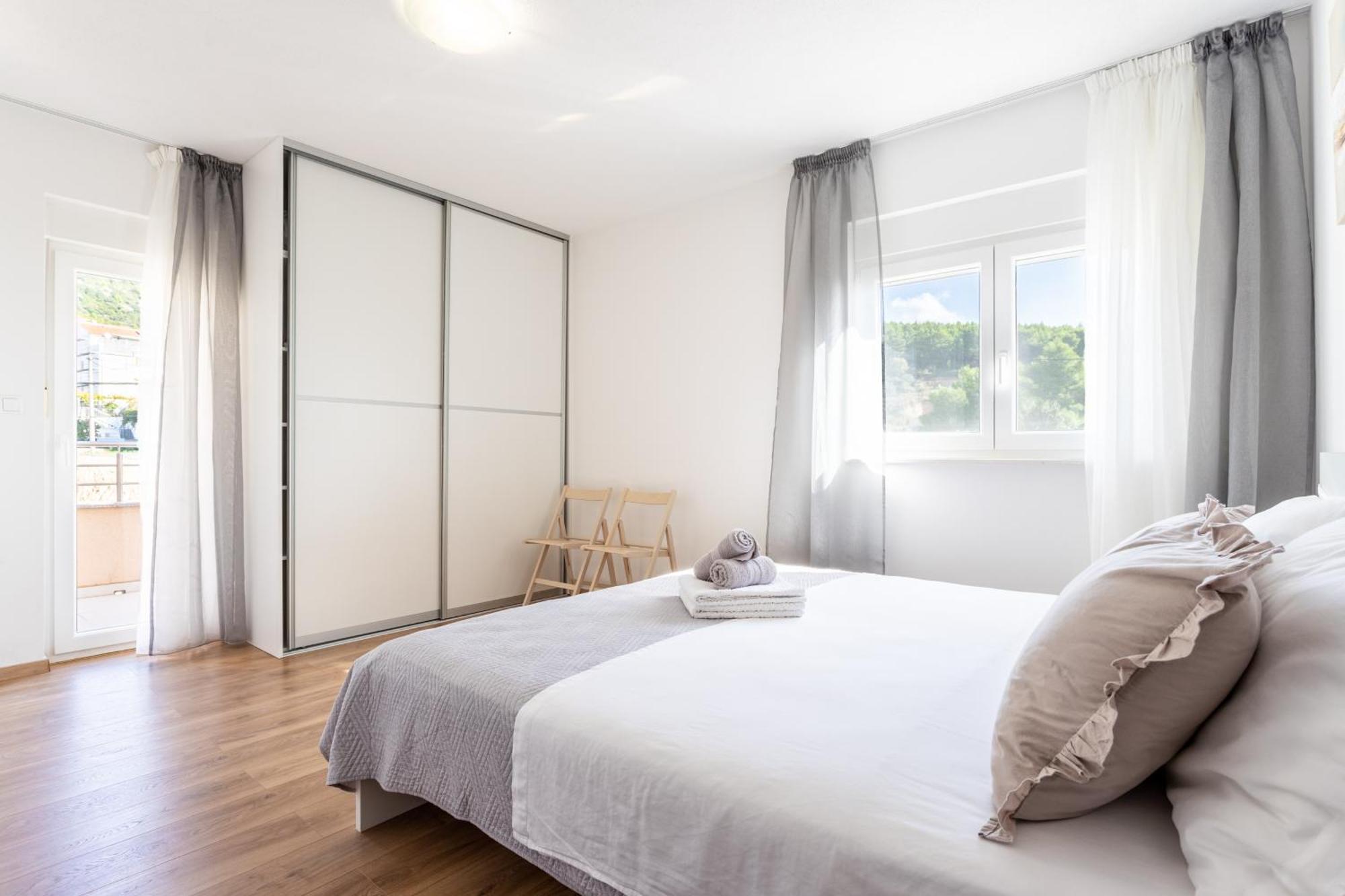 Villa Ana Perfect For Families With Kids And Groups,House With Heated Pool 포드스트라나 외부 사진