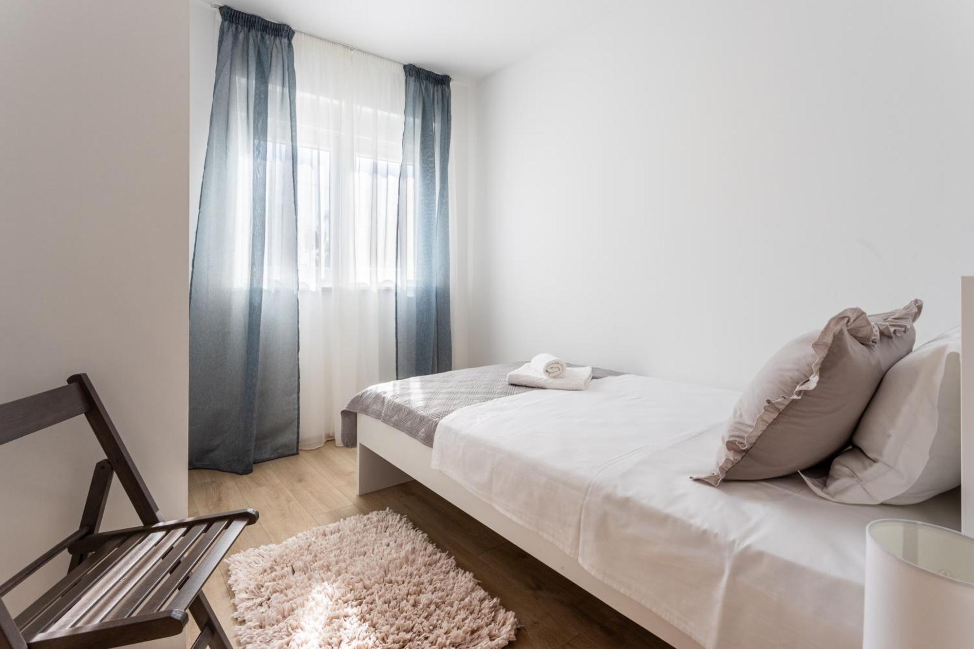 Villa Ana Perfect For Families With Kids And Groups,House With Heated Pool 포드스트라나 외부 사진