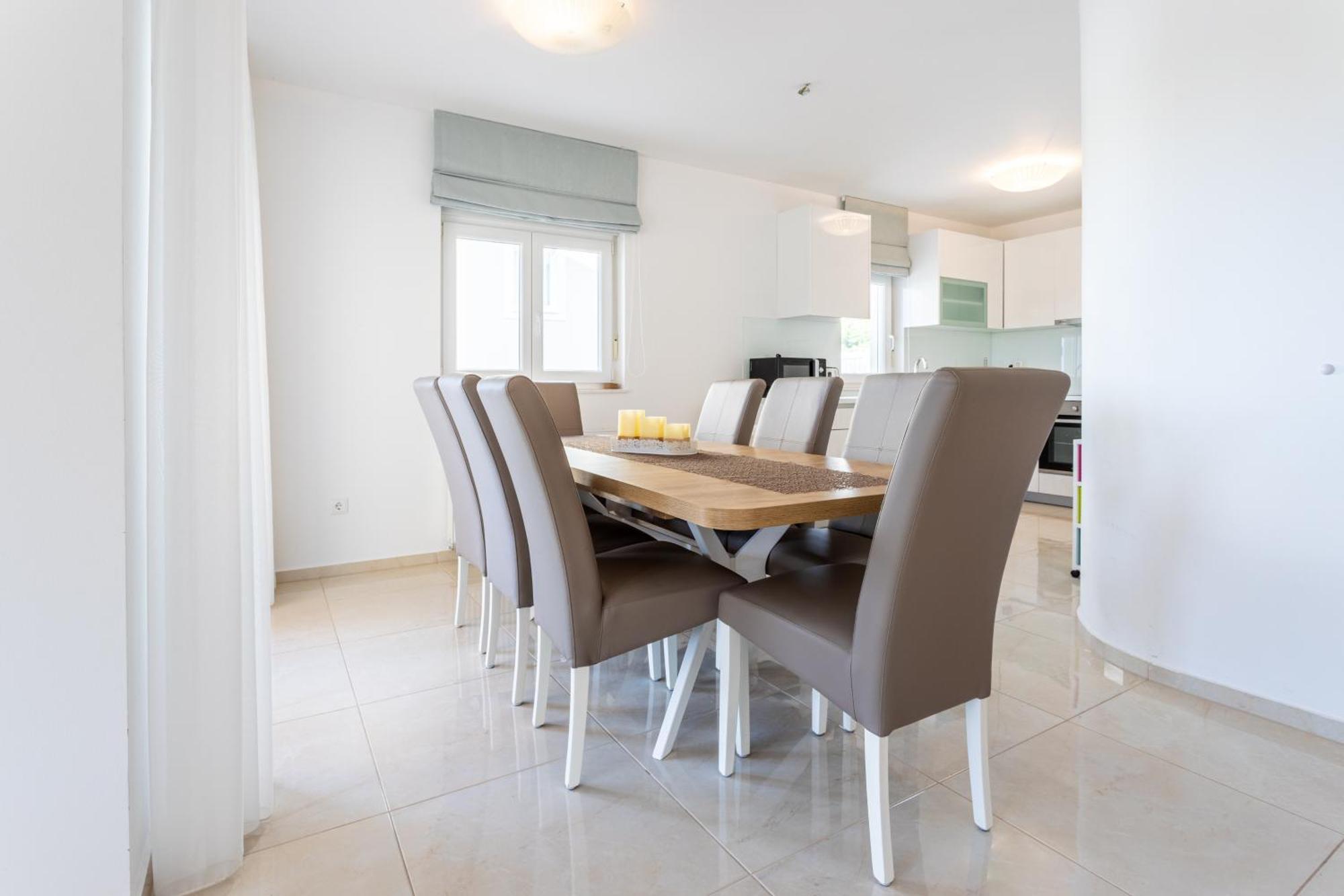 Villa Ana Perfect For Families With Kids And Groups,House With Heated Pool 포드스트라나 외부 사진